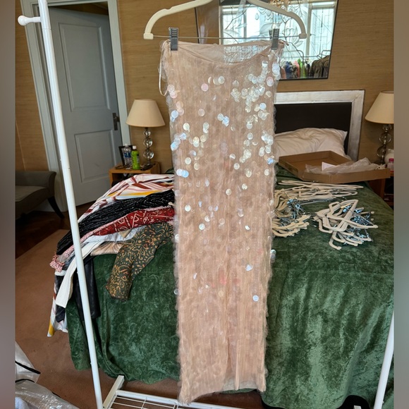 Pale Pink/Cream Sequin Form Fitting Midi Tube Dress - Picture 2 of 2